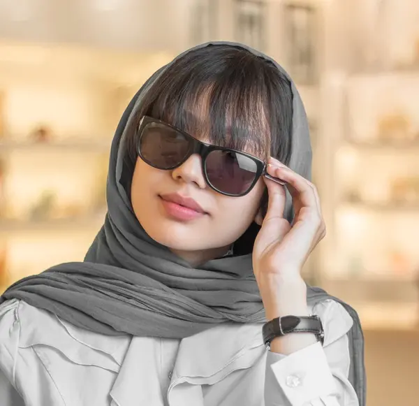 عکس لوگوی عینک آفتابی