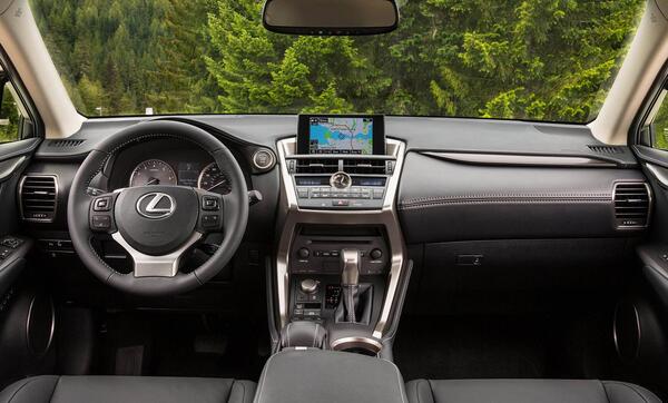 عکس ماشین لکسوس nx300h