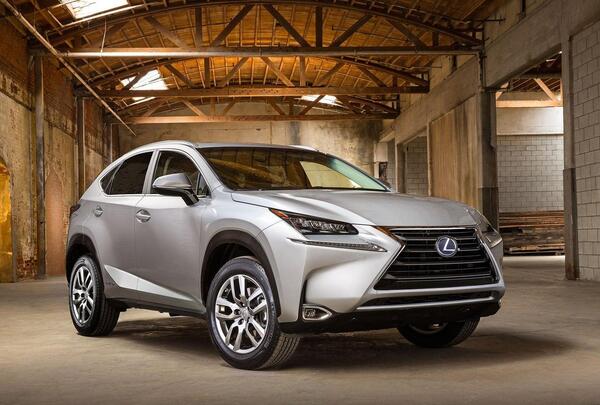 عکس ماشین لکسوس nx300h