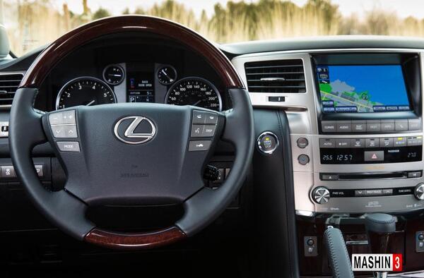 عکس داخل ماشین لکسوس lx570