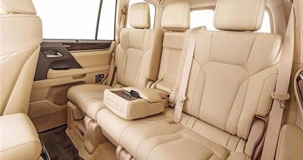 عکس داخل ماشین لکسوس lx570
