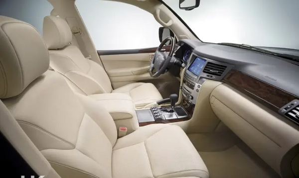 عکس داخل ماشین لکسوس lx570