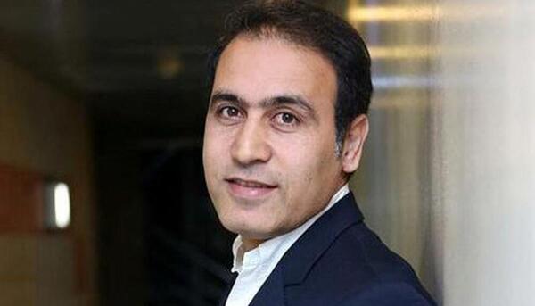 عکس مهدی مهدوی کیا با پرچم اسرائیل