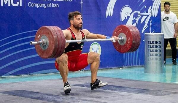 عکس کیانوش رستمی وزنه بردار
