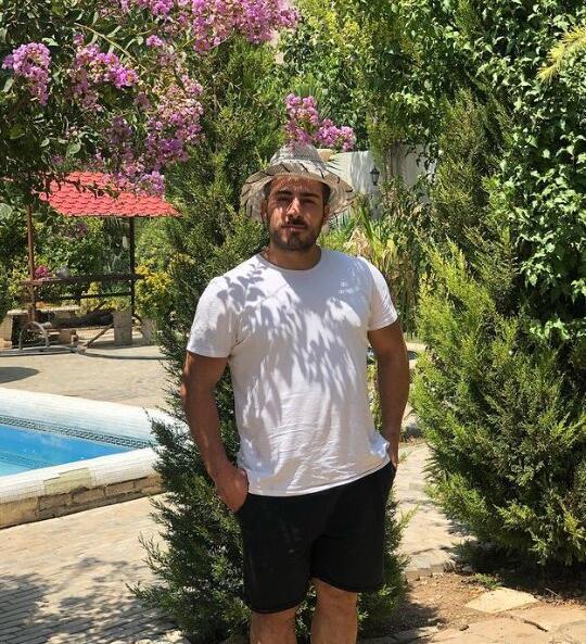 عکس همسر کیانوش رستمی