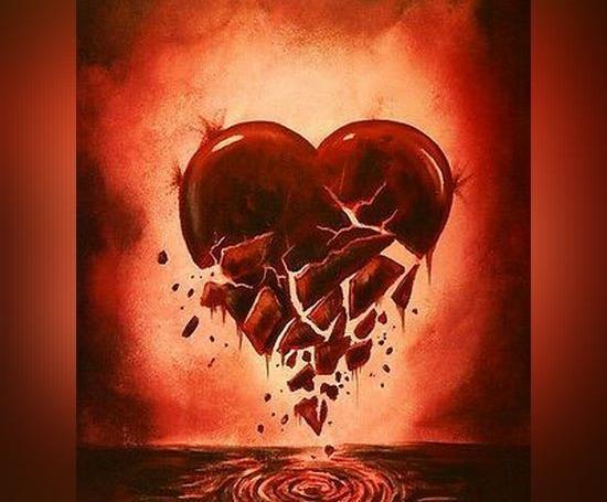 عکس لوگوی قلب شکسته
