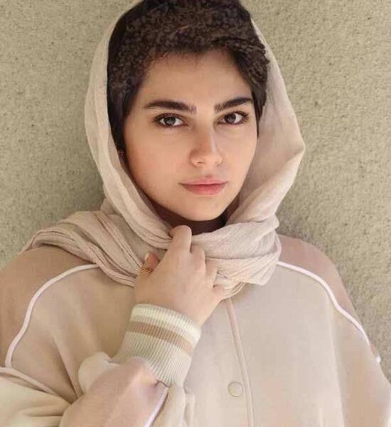 عکس خانم حاتمی کیا