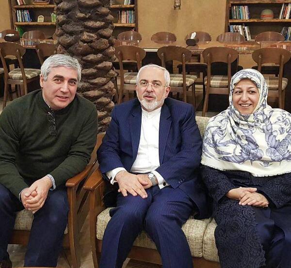 عکس خانم حاتمی کیا