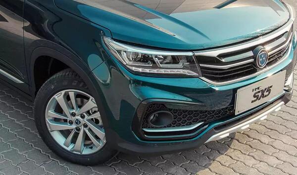 عکس ماشین فردا xs5