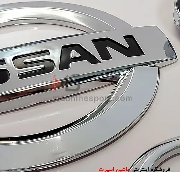 عکس لوگوی نیسان ترا