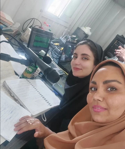 عکس گویندگان رادیو