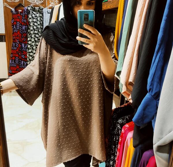 عکس مدل مانتو ابروبادی اشکی جلو بسته