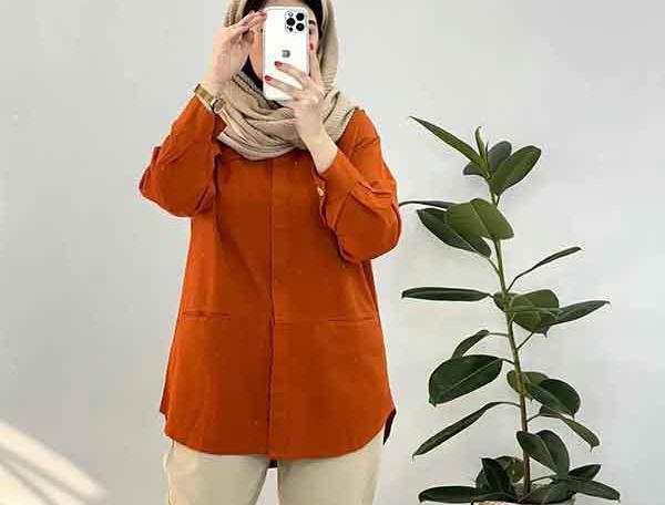 عکس مدل مانتو ابروبادی دکمه دار کوتاه