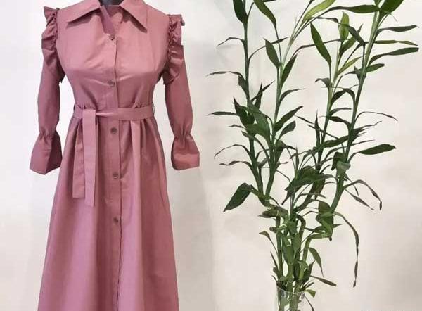 عکس مدل مانتو ابروبادی جلو بسته دکمه دار