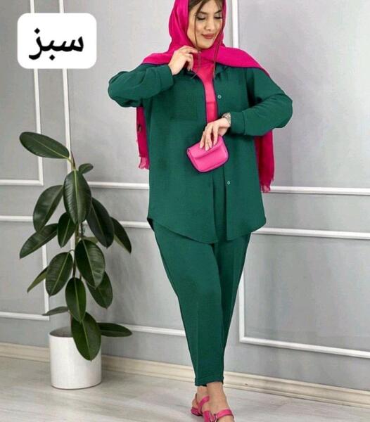 عکس مدل مانتو ابروبادی رنگ آبی کاربنی