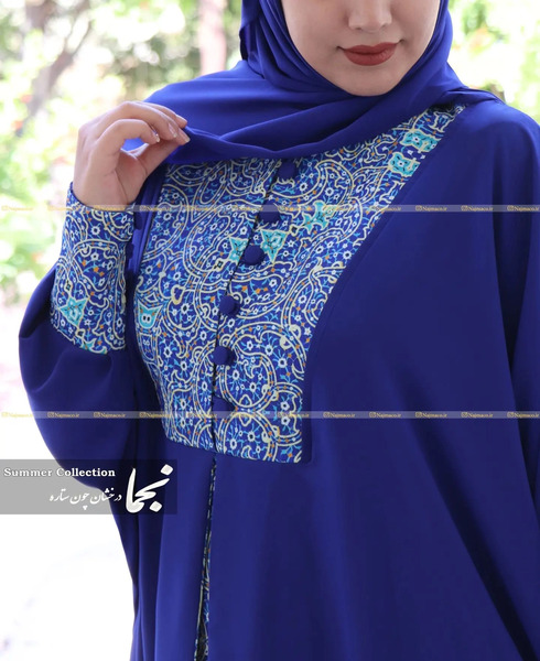 عکس مدل مانتو ابروبادی رنگ آبی کاربنی