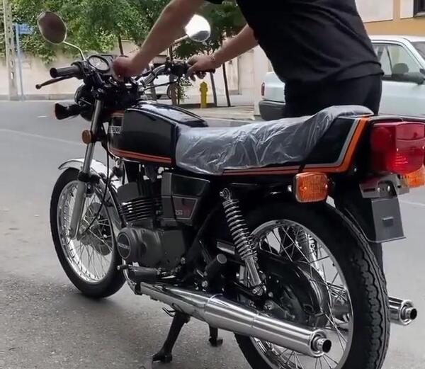 عکس موتور سوزوکی اسپرت