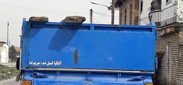 عکس پشت نیسان سایپا