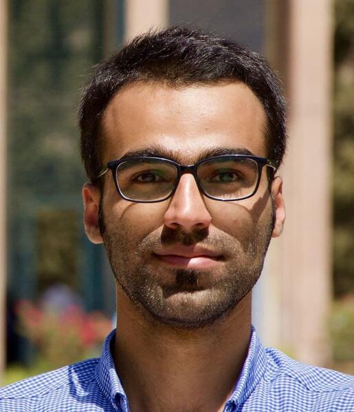 عکس محمد قلی پور رتبه ۲ کنکور
