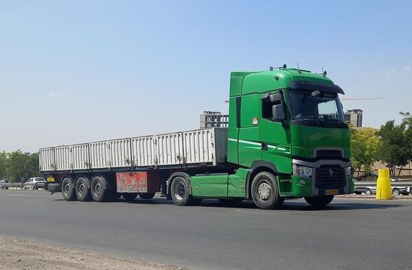 عکس ماشین سنگین رنو تی