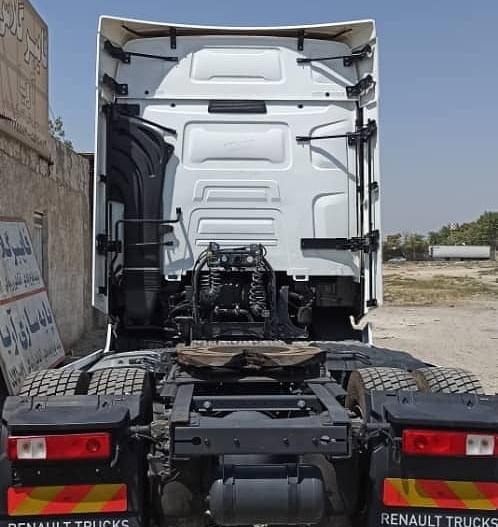 عکس رنو تی زرد