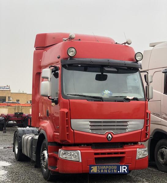 عکس تریلی رنو اسپرت