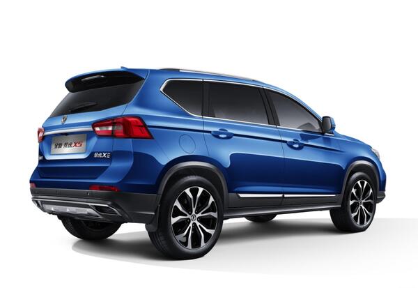 عکس ماشین دانگ فنگ sx5