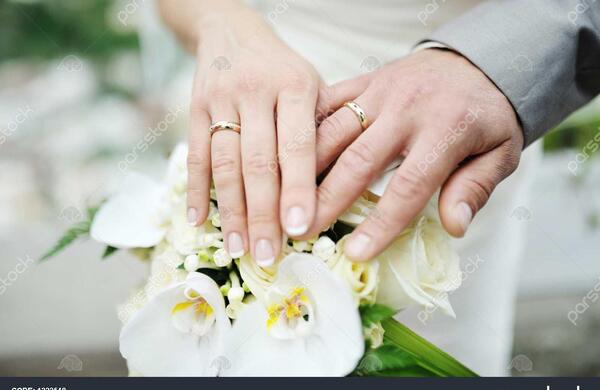 عکس دست عروس و داماد ایرانی