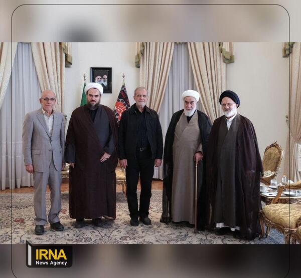 عکس داماد خامنه ای چای دبش