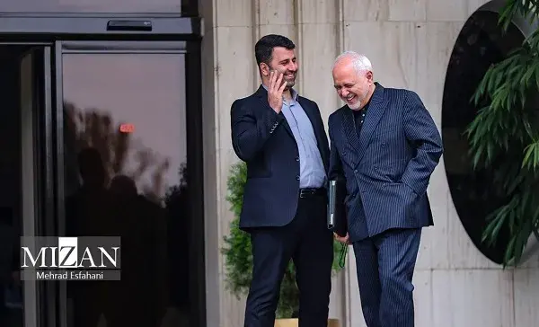 عکس داماد خامنه ای چای دبش