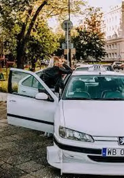 عکس تاکسی پژو پارس
