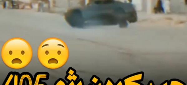 عکس پژو ۴۰۵ چپ شده