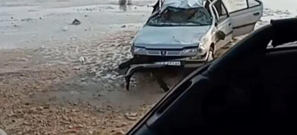 عکس پژو ۴۰۵ چپ شده