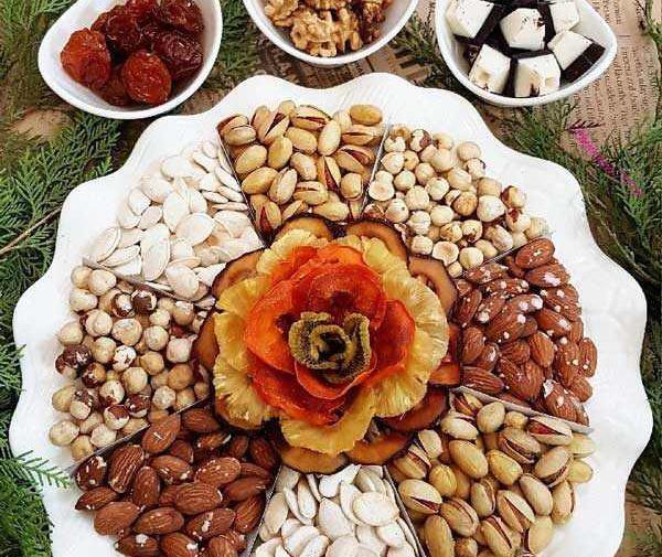 عکس آجیل در کاسه