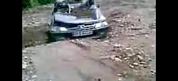 عکس پژو ۴۰۵ داغون