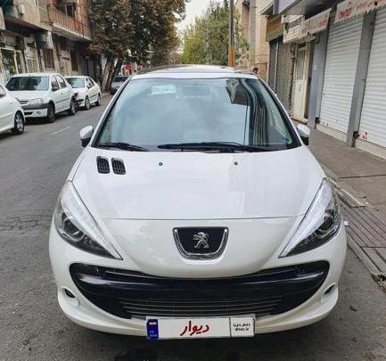 عکس ماشین پژو 207 سقف شیشه ای