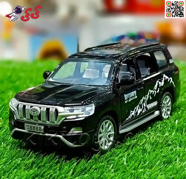عکس تویوتا پرادو ۲۰۲۳
