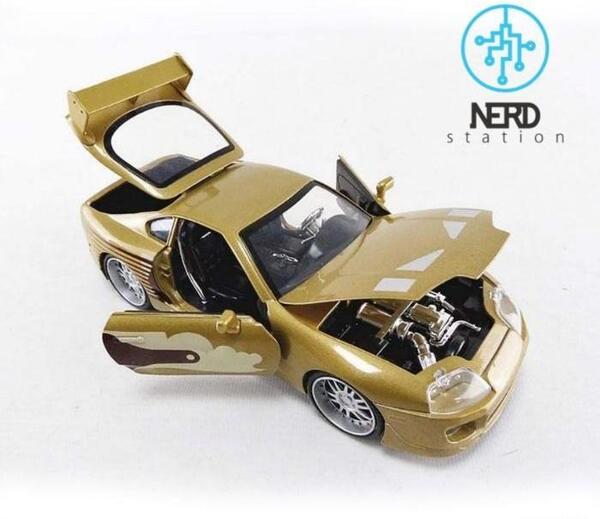 عکس اسباب بازی تویوتا سوپرا