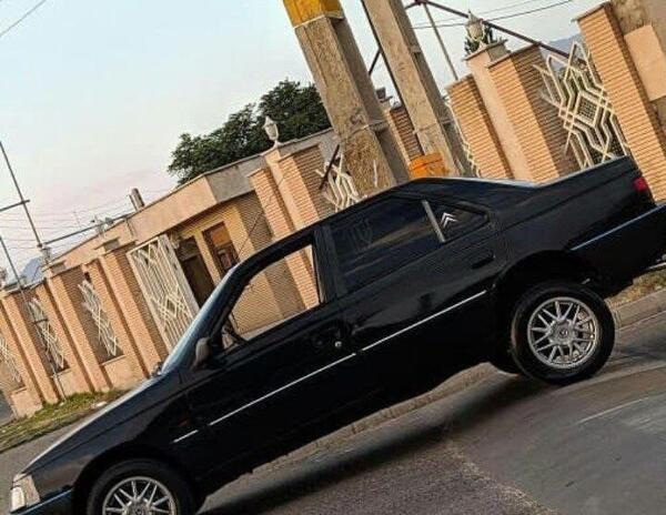 عکس پژو ۴۰۵ شوتی برای پروفایل
