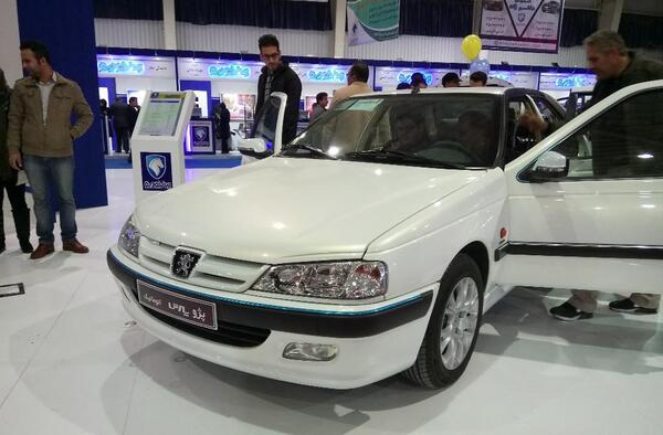 عکس پژو پارس صندوقدار