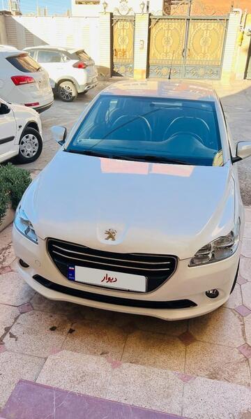 عکس پژو ۳۰۱ فرانسه