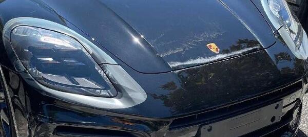 عکس پورشه پانامرا برای تصویر زمینه