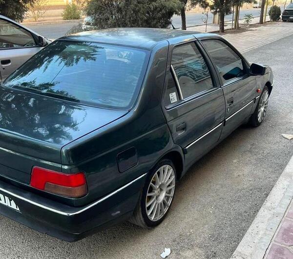 عکس پژو ۴۰۵ یشمی