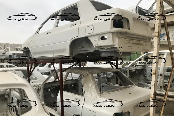 عکس شاسی عقب پژو پارس