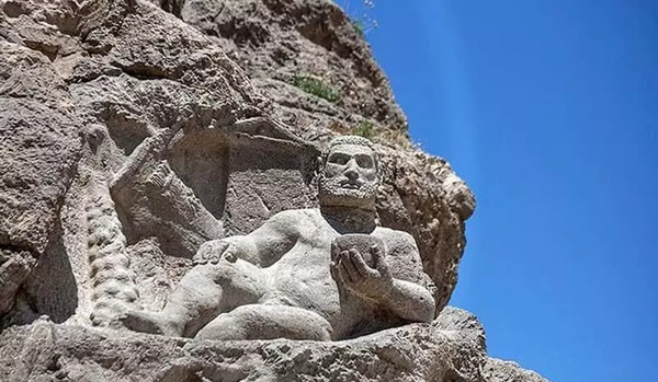 عکس بیستون کرمانشاه