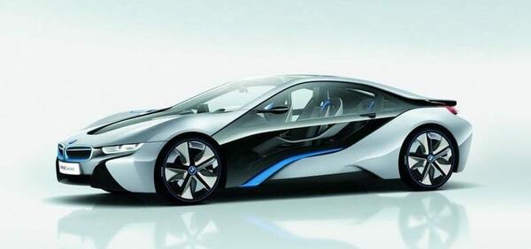 عکس ماشین بی ام و i8