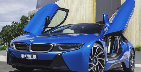 عکس های ماشین بی ام و i8