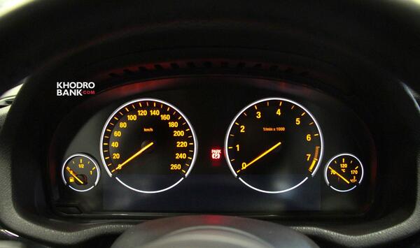 عکس داخل ماشین بی ام و x4