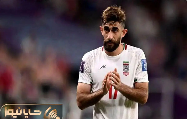 عکس ممد قلی لباس قرمز