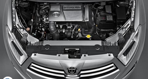 عکس برلیانس h230 دنده ای